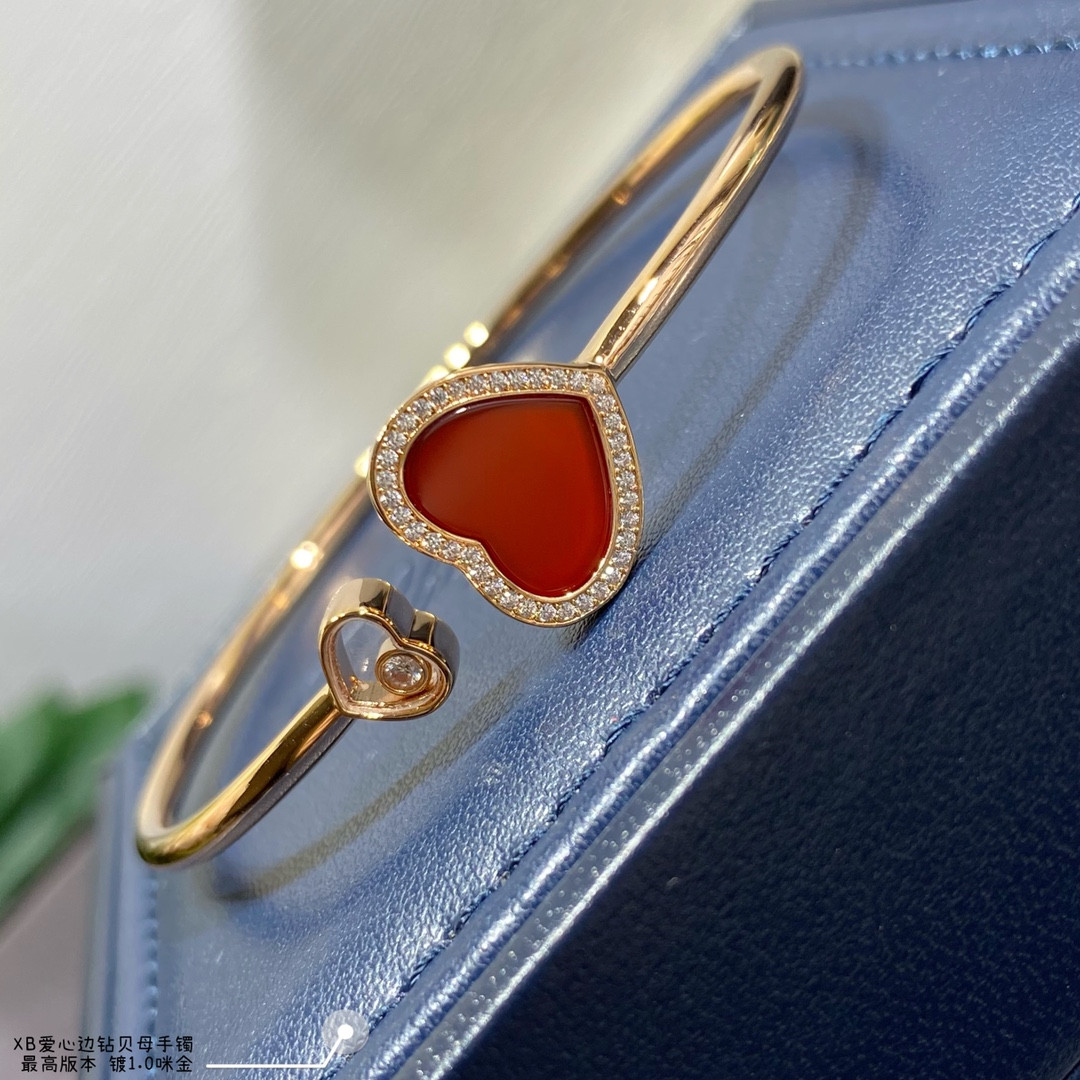 chopard heart-shaped edge Di*m*nd mother-of-pearl bracelet
