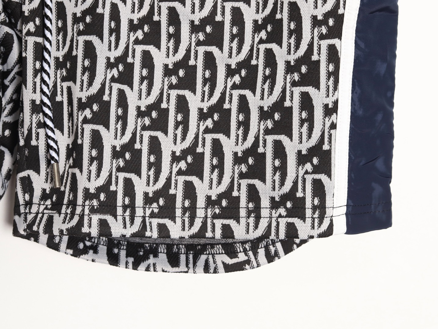 D*or 25ss shorts