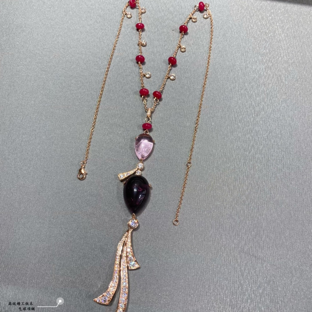 B*l*ai balloon necklace(no refund or exchange)