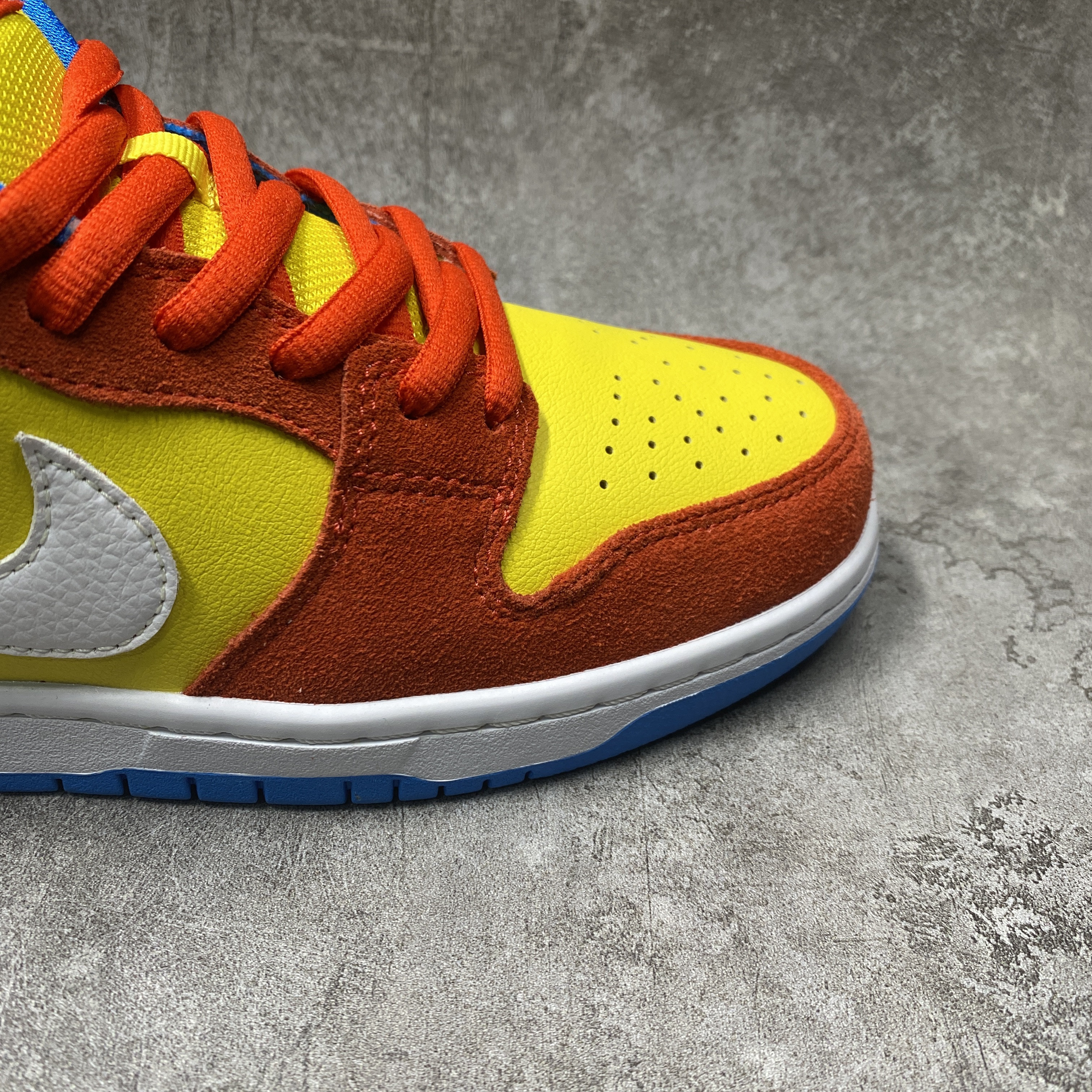 Nike SB Dunk Low Pro Bart Simpson