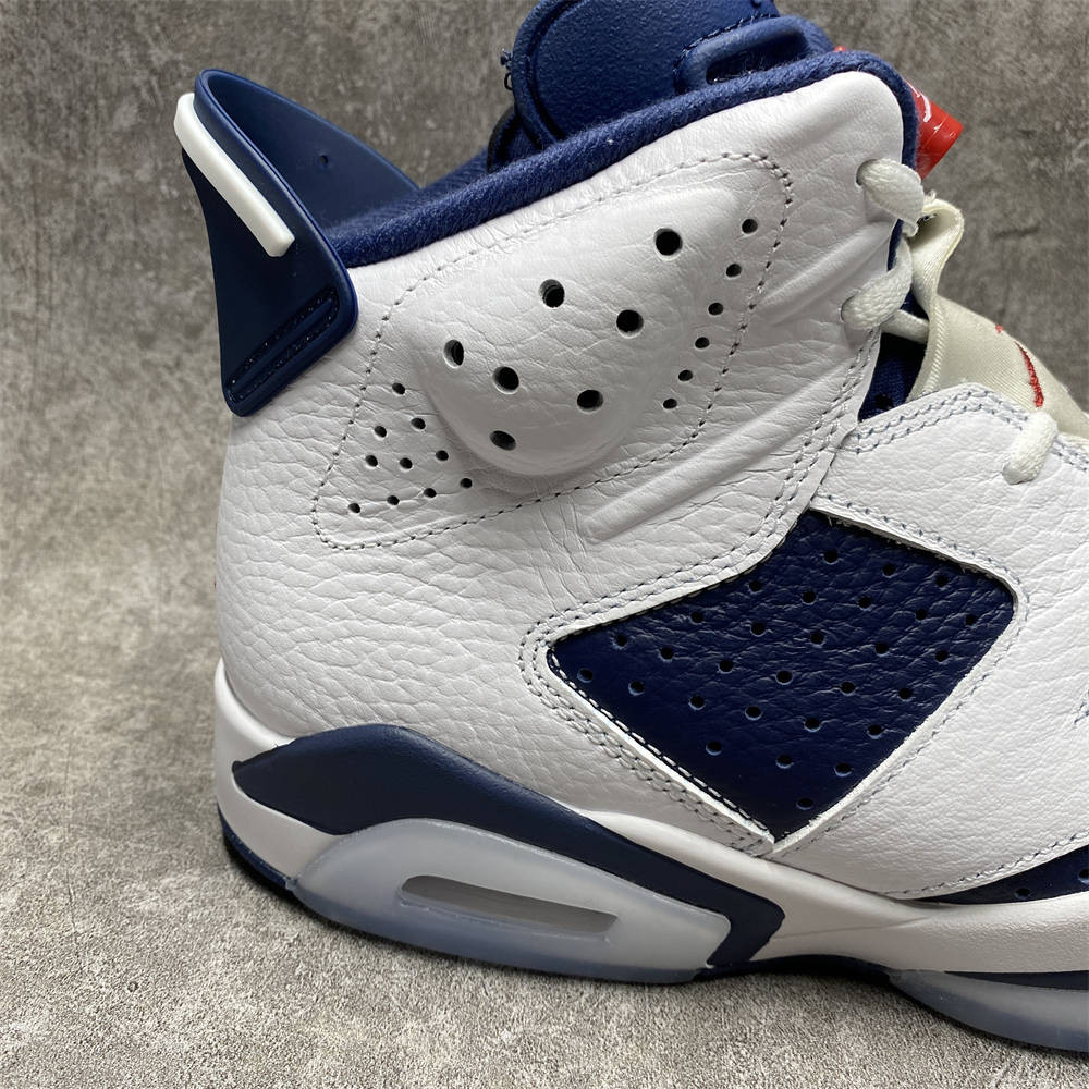 UA AIR JORDAN 6 RETRO