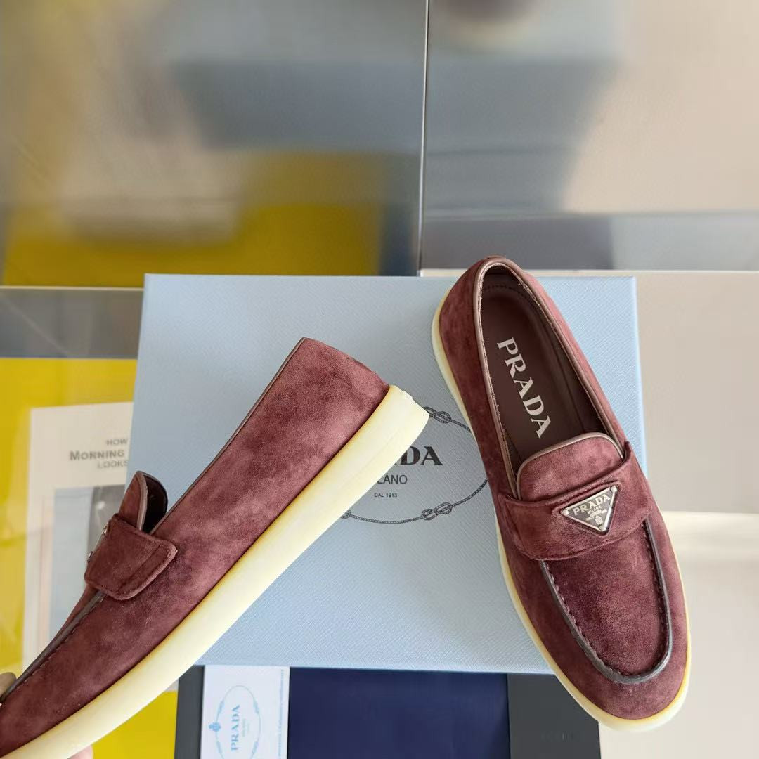 ua Pra*a shoes