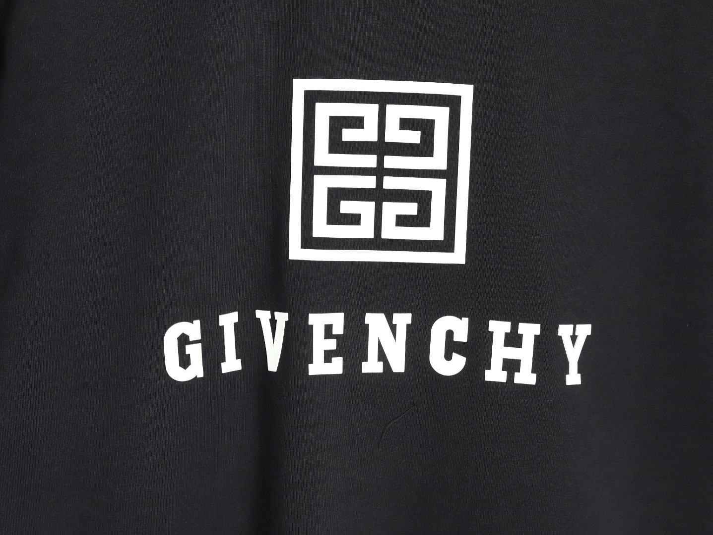 Givenchy 25SS Short-sleeved T-shirt
