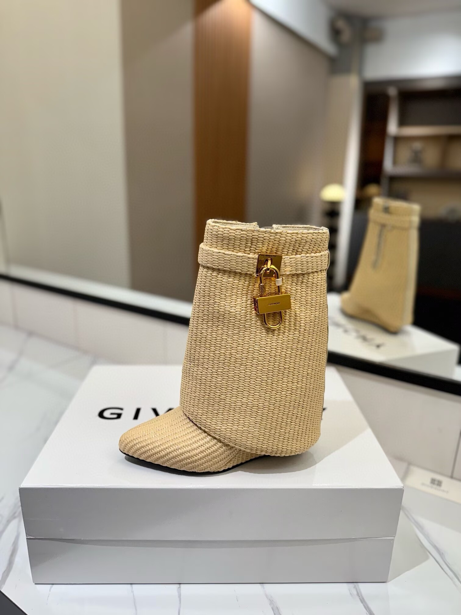 UA Givenchy Boots