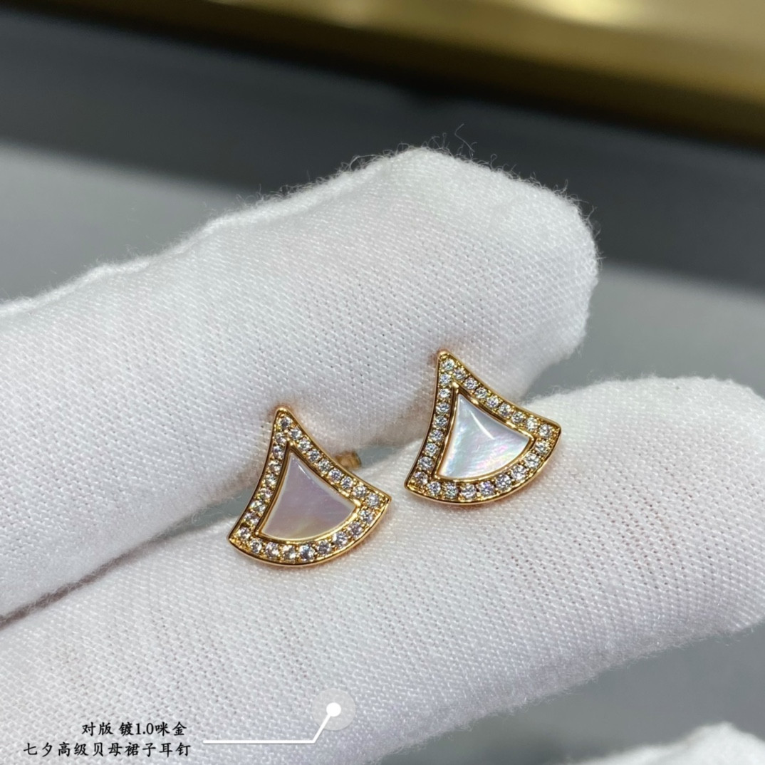 B*l*ai skirt earrings