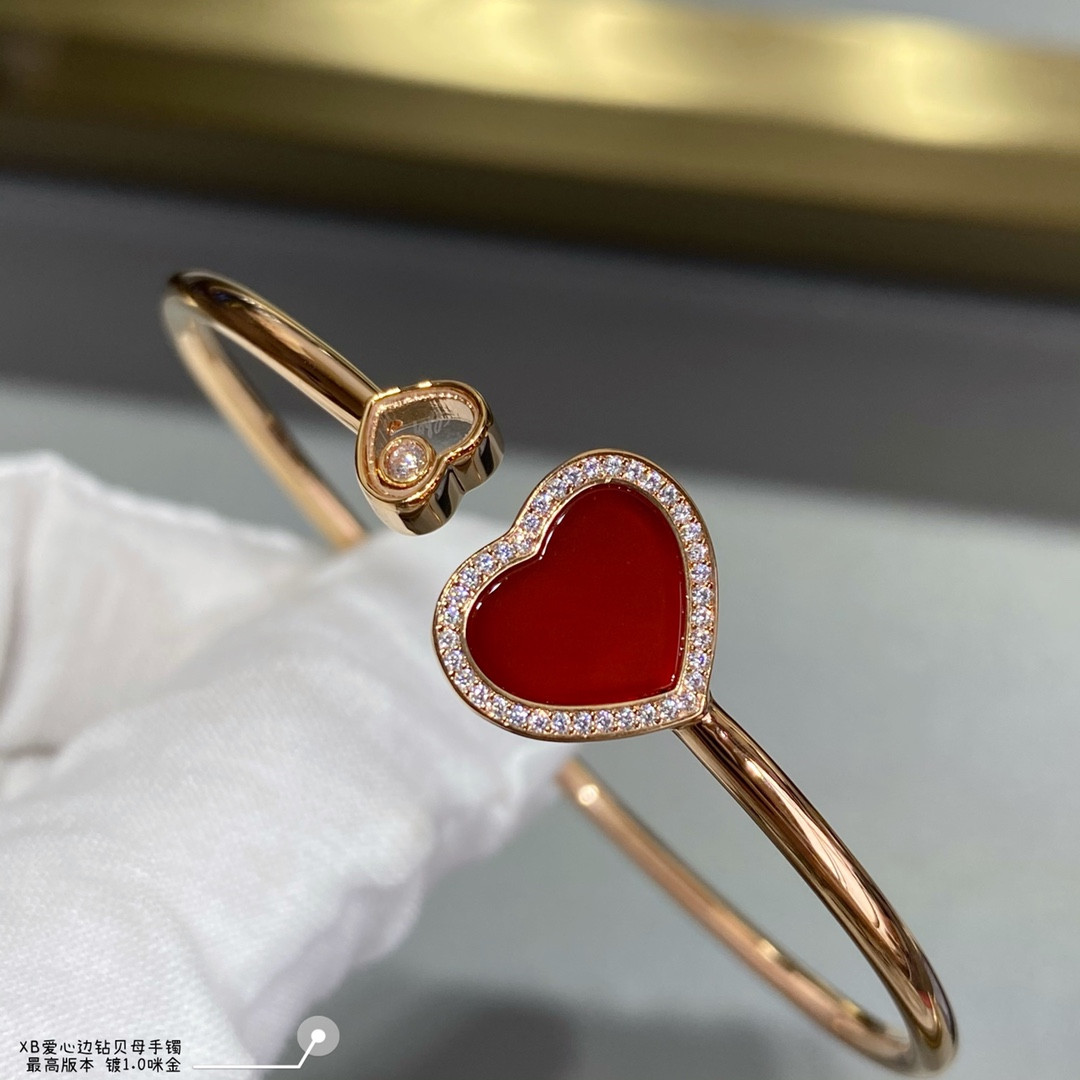 chopard heart-shaped edge Di*m*nd mother-of-pearl bracelet