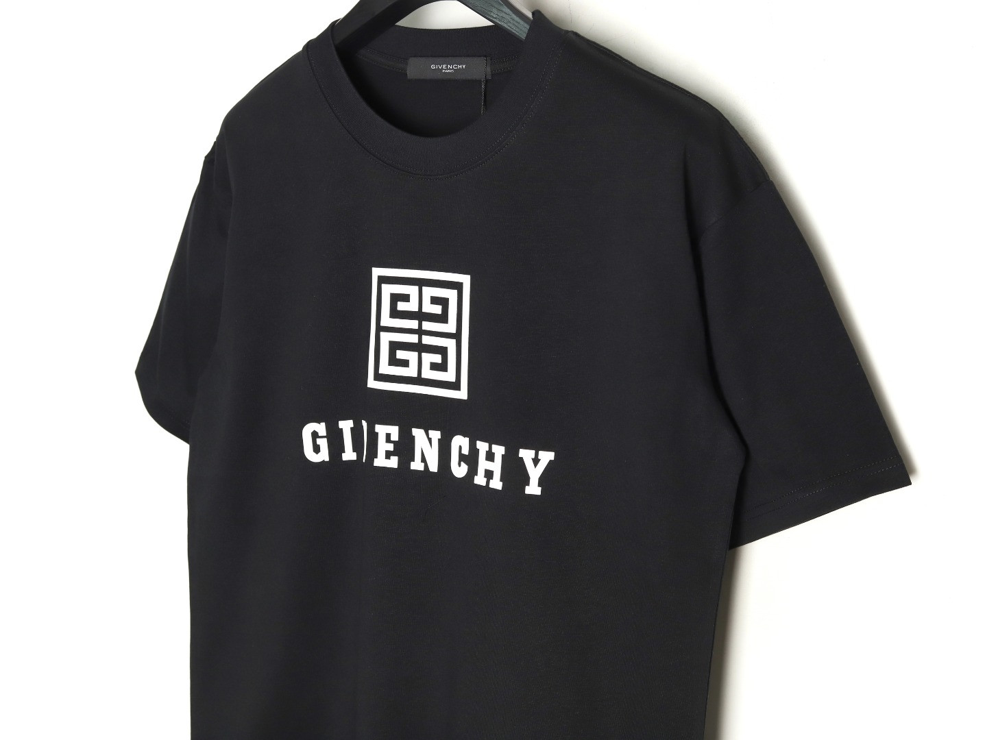 Givenchy 25SS Short-sleeved T-shirt