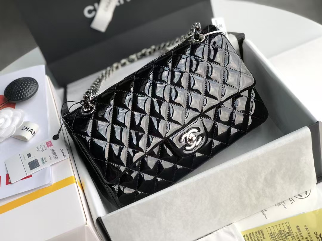 Ch*el classic flap bag cf 25.5x15x6cm