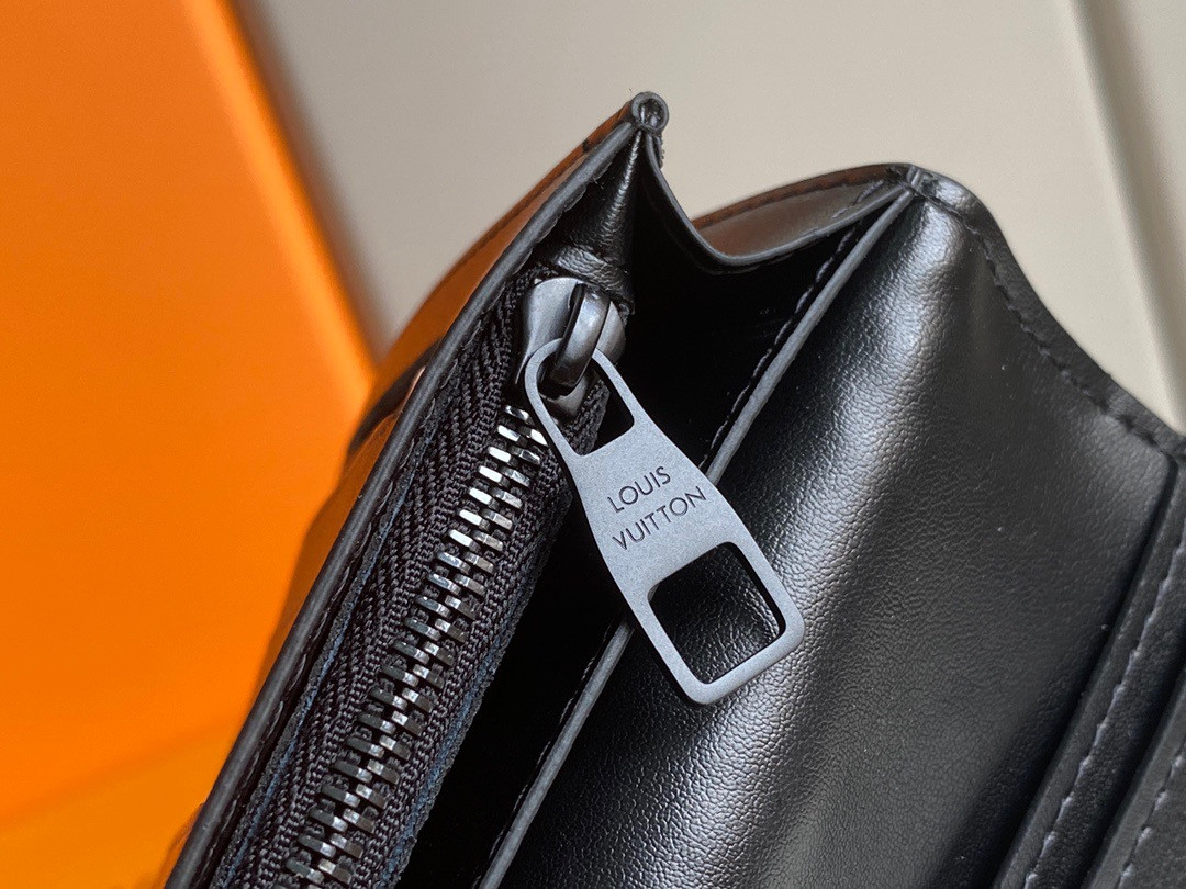 LV BRAZZA WALLET M80503