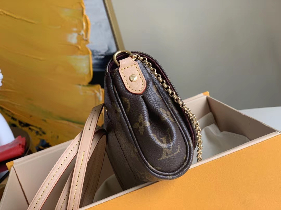 LV FAVORITE PM M40717