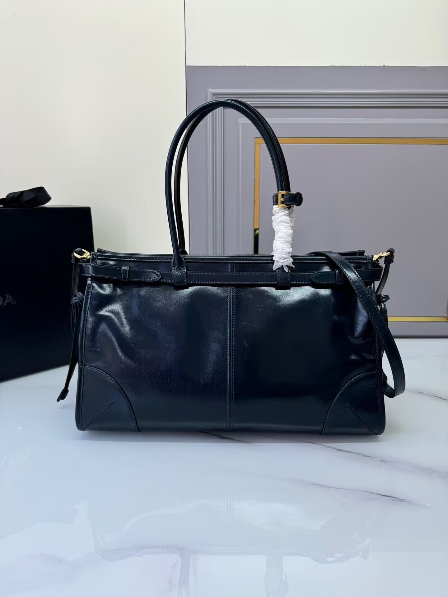 Pra*a bonnie large leather handbag in gray-blue 24x38x12cm