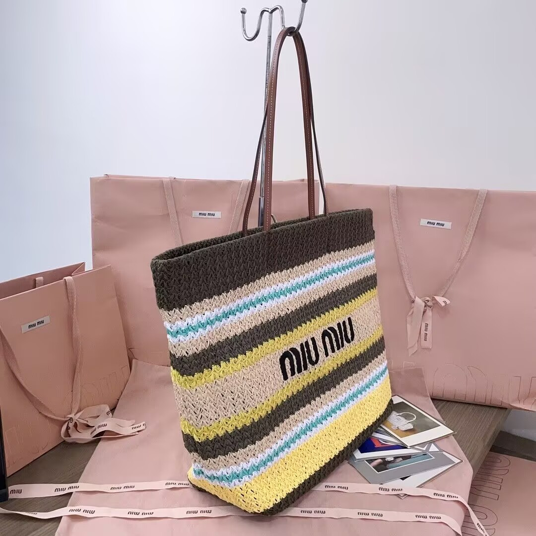 Miu Miu Raffia-effect woven tote bag 40x34x16cm