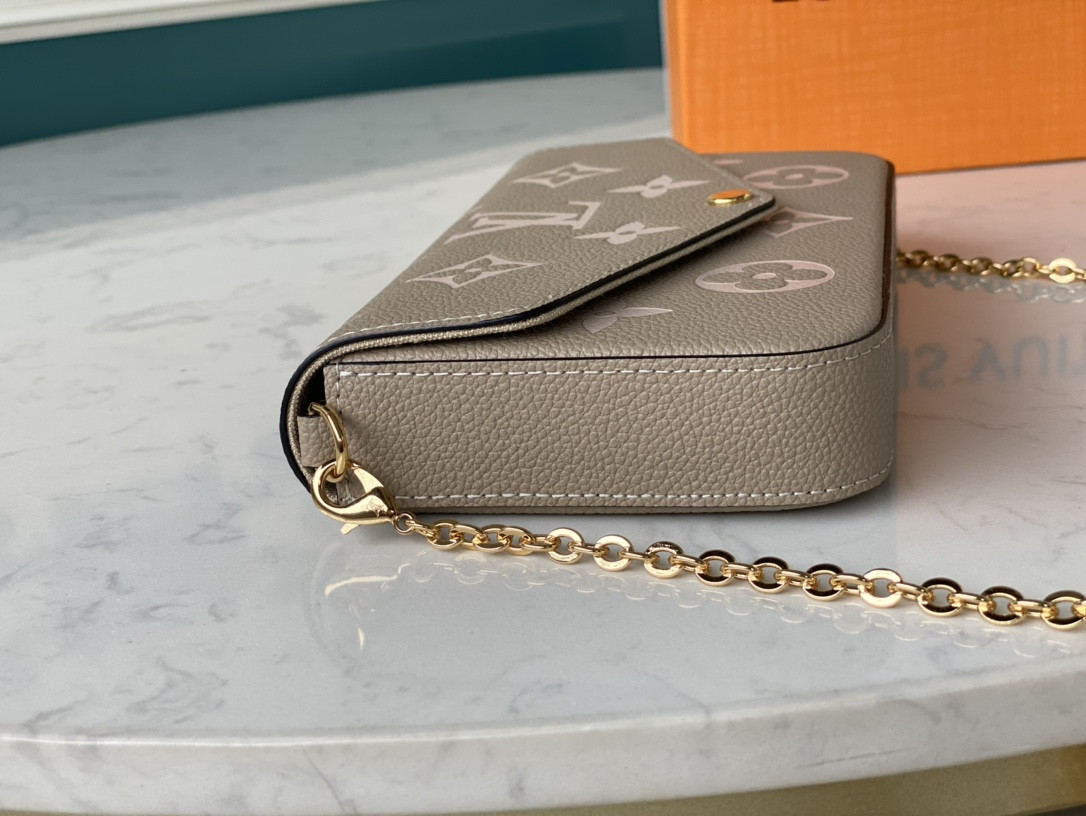 LV Félicie Pochette M69977