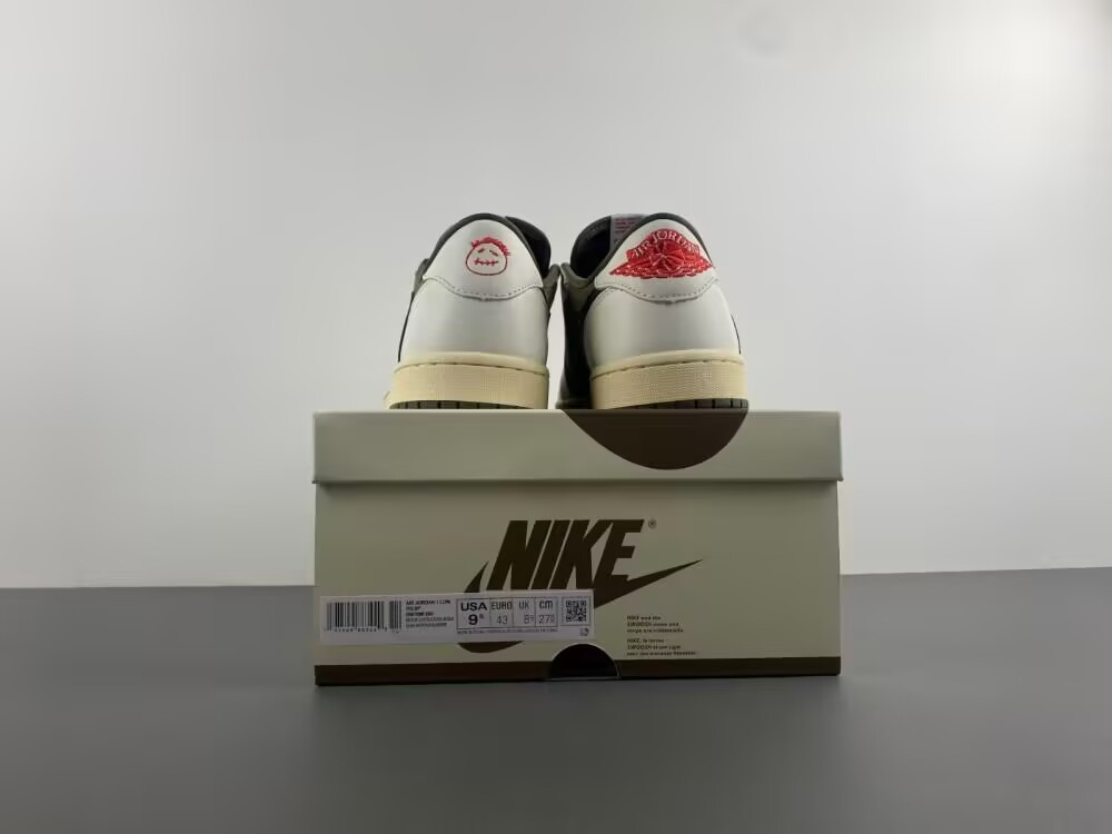 UA Jordan 1 Retro Low OG SP Travis Scott Medium Olive