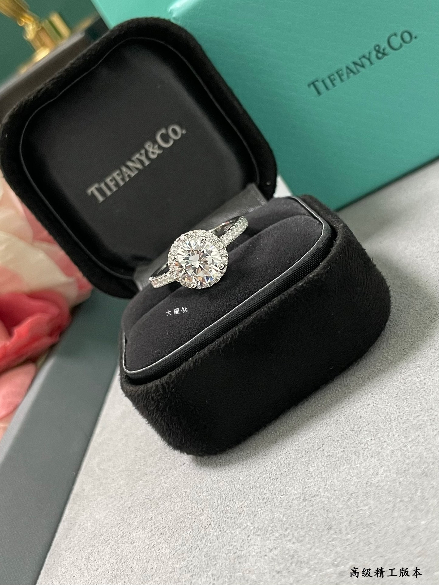t*f*ny & co. solitaire round brilliant Di*m*nd ring ag925