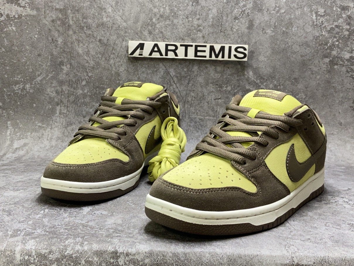 Nike Dunk Low Fluorescent Yellow