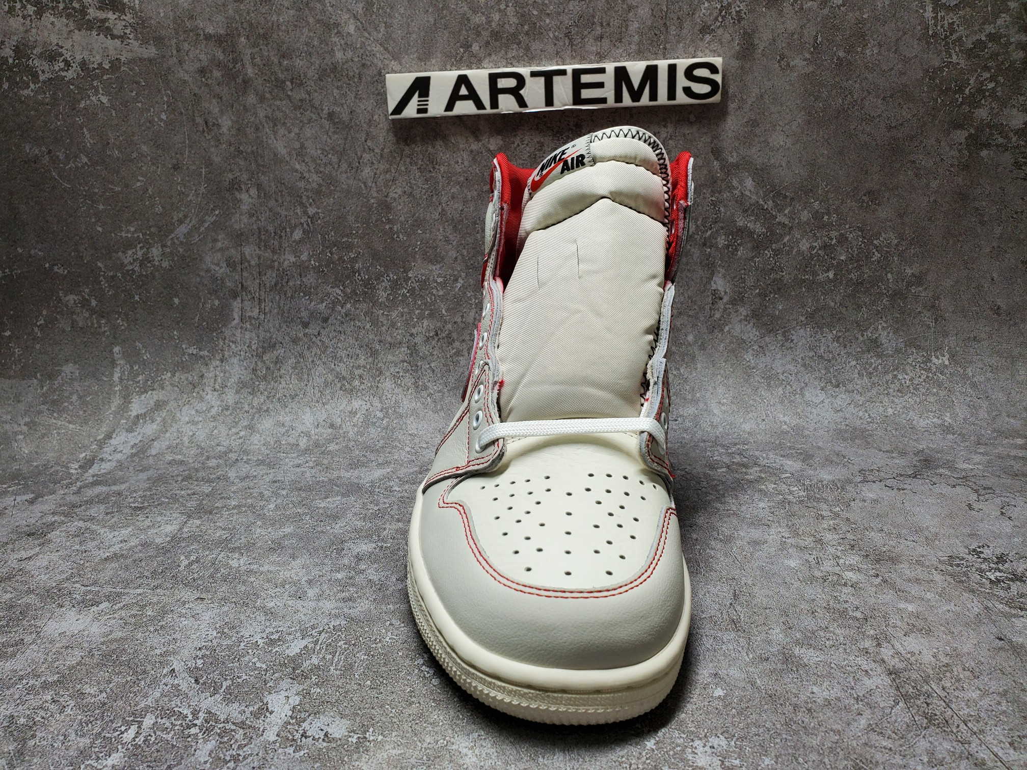 Air Jordan 1 Retro High Phantom Gym Red