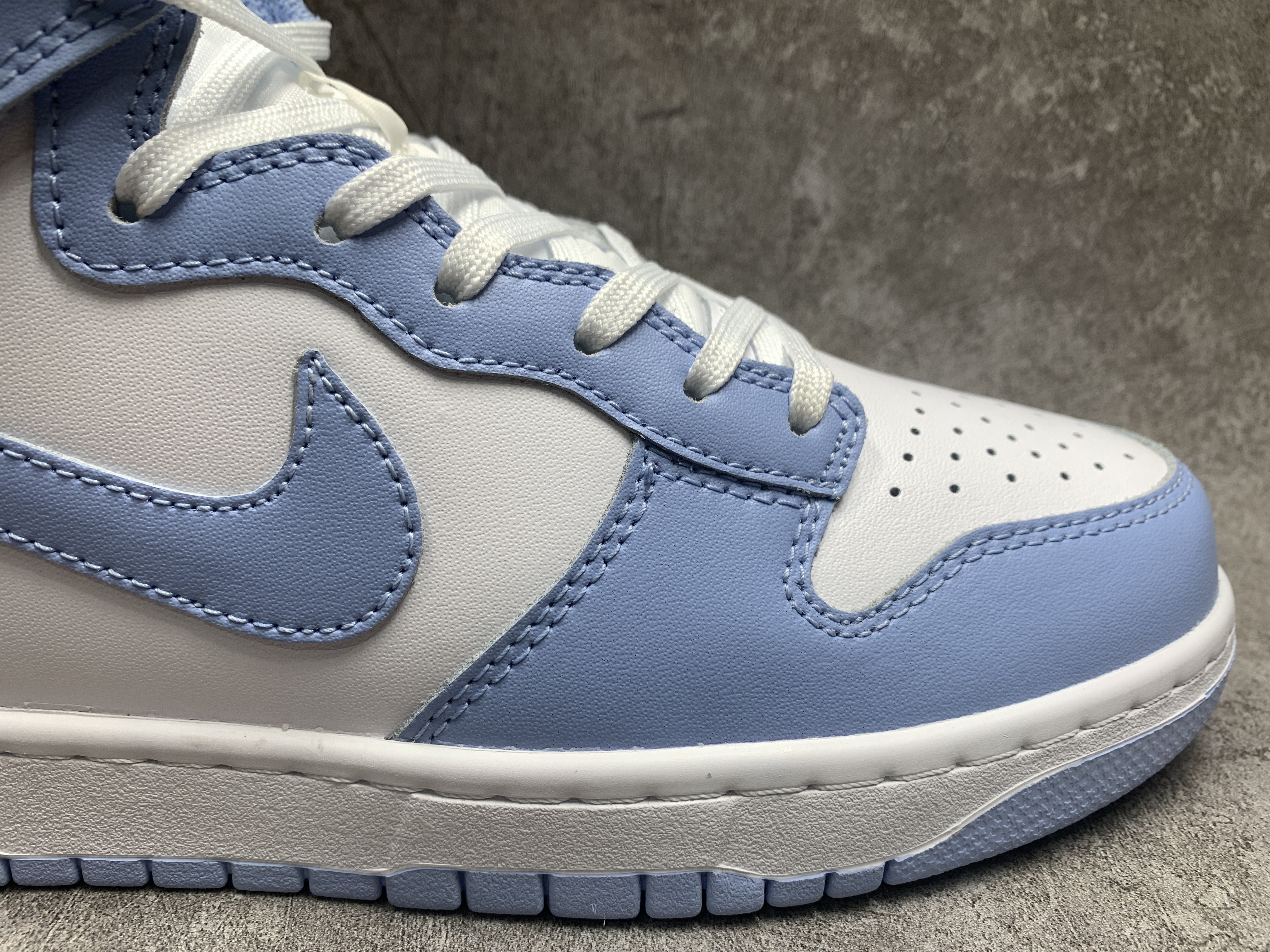 Nike Dunk High Aluminum