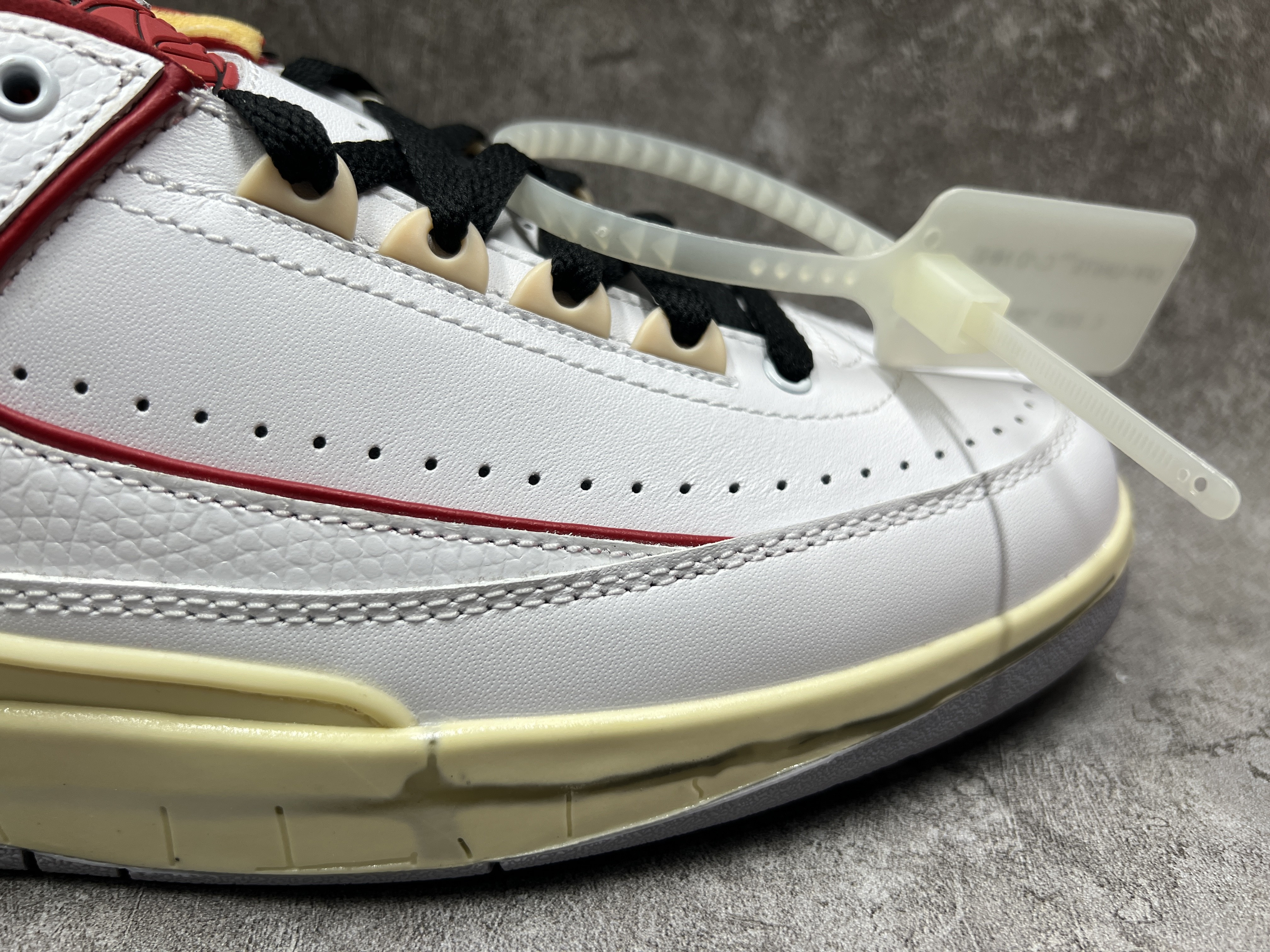 Air Jordan 2 Retro Low SP Off-White White Red