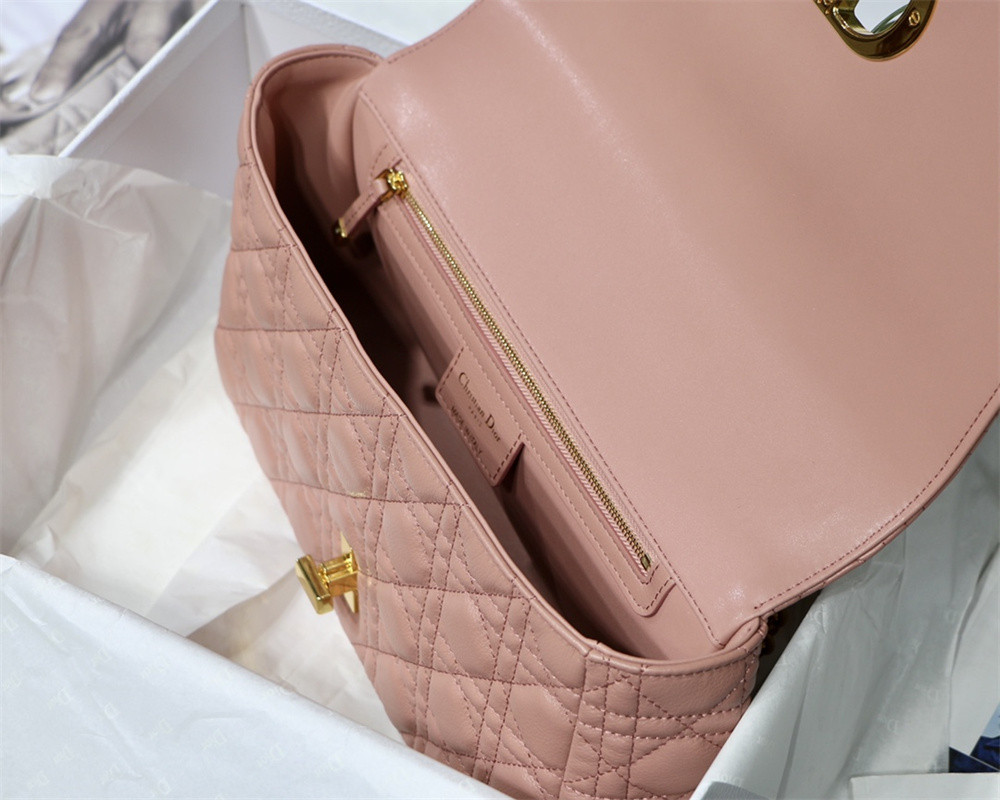 large d*or caro bag pink S*pple cannage calfskin 29 x 18 x 10 cm