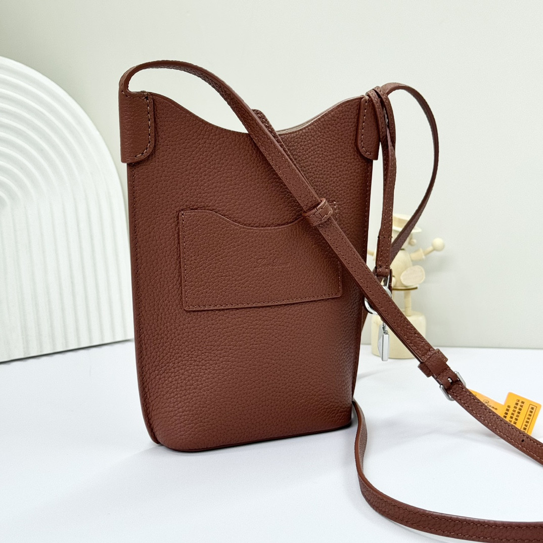 L**o p*ana mini bale bag calfskin 20x15x4cm