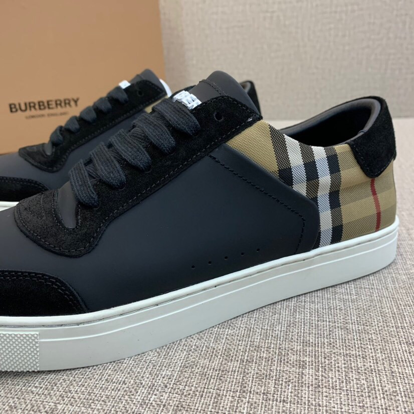 ua B**rry sneakers