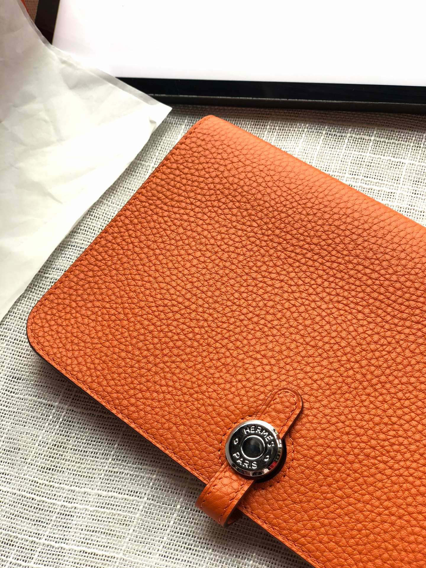 H**me5 dogon duo wallet 20.1cm
