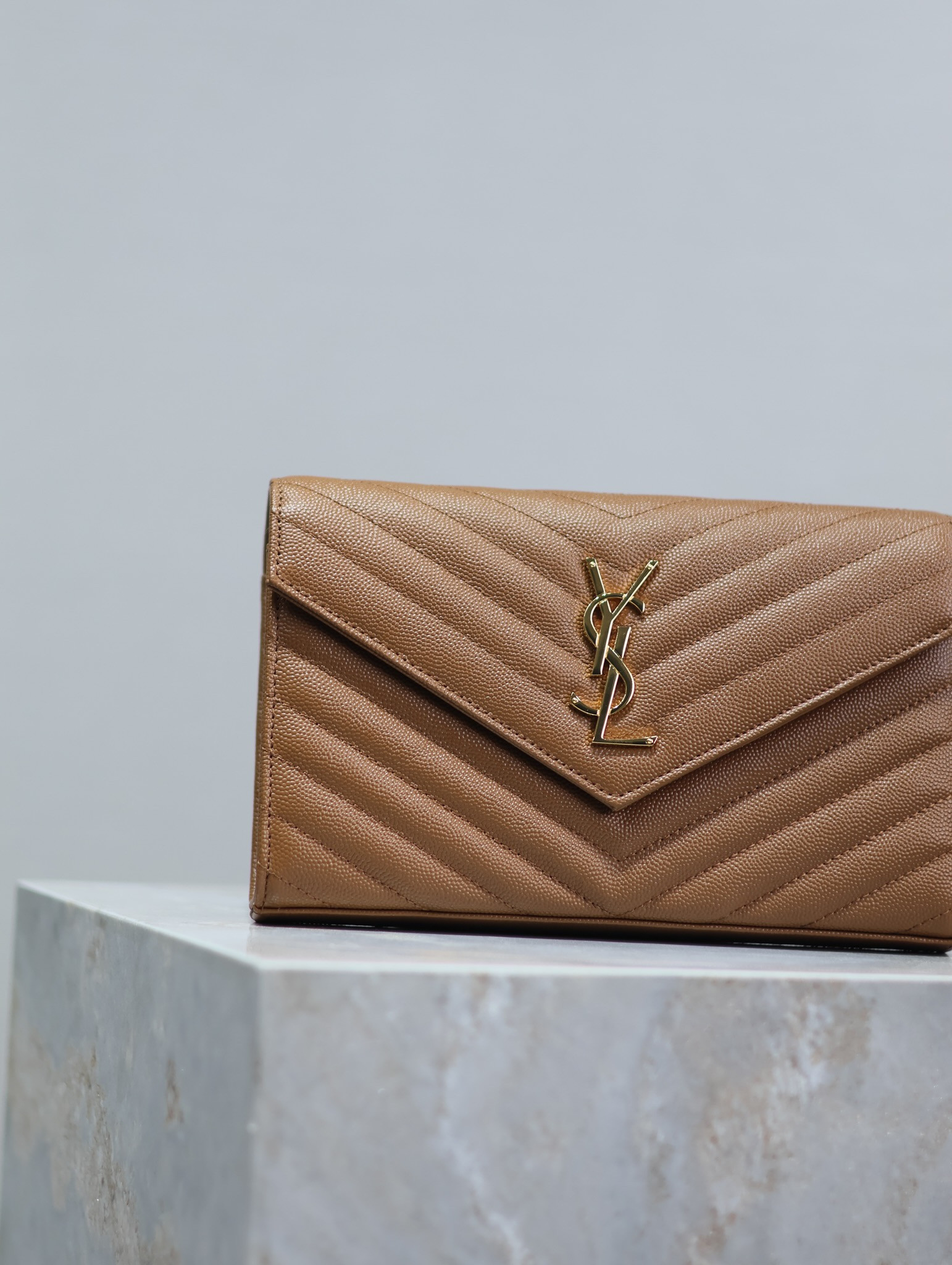 Y*L cassandra monogram classic chain wallet in grained poudre leather 22.5 x 14 x 4cm