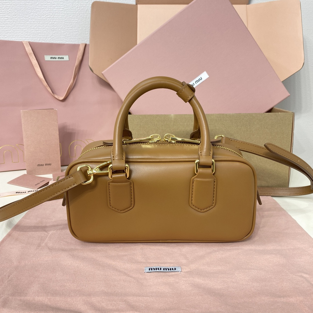Miu Miu Arcadie leather bag 10.5x22x7.5cm