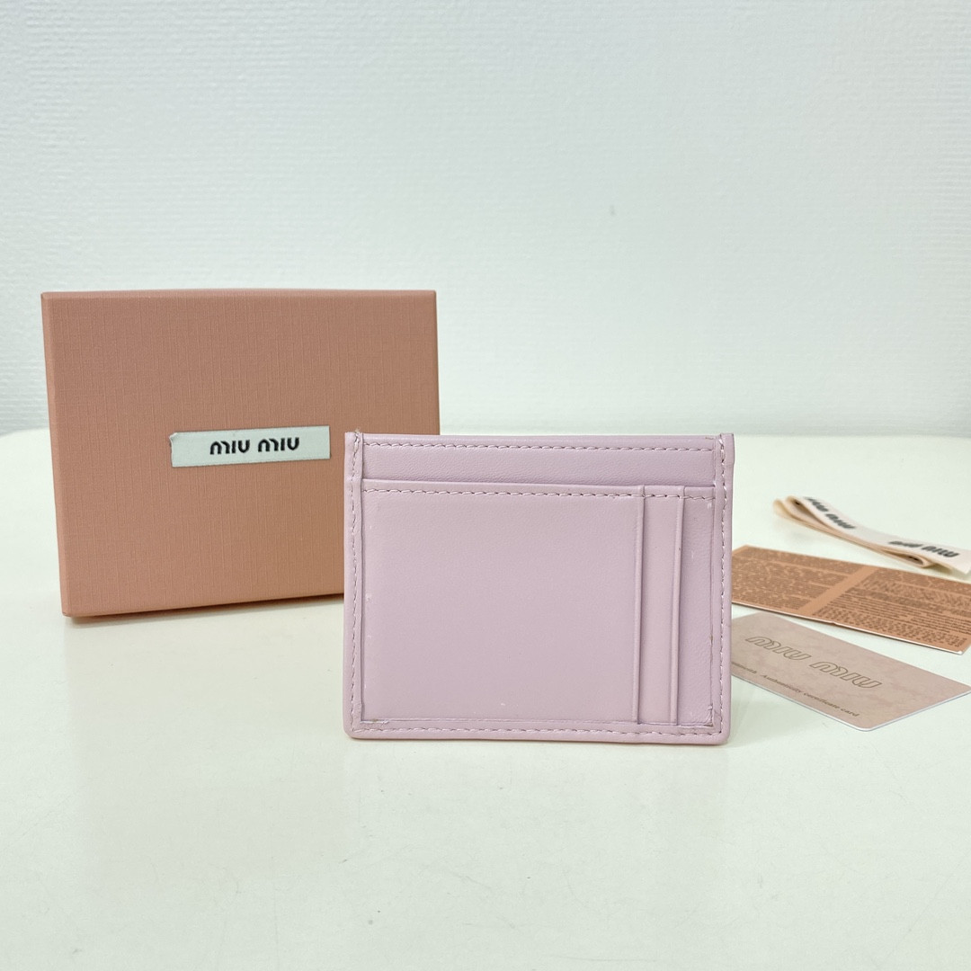 Miu Miu Matelassé nappa leather card holder 8x10.5cm