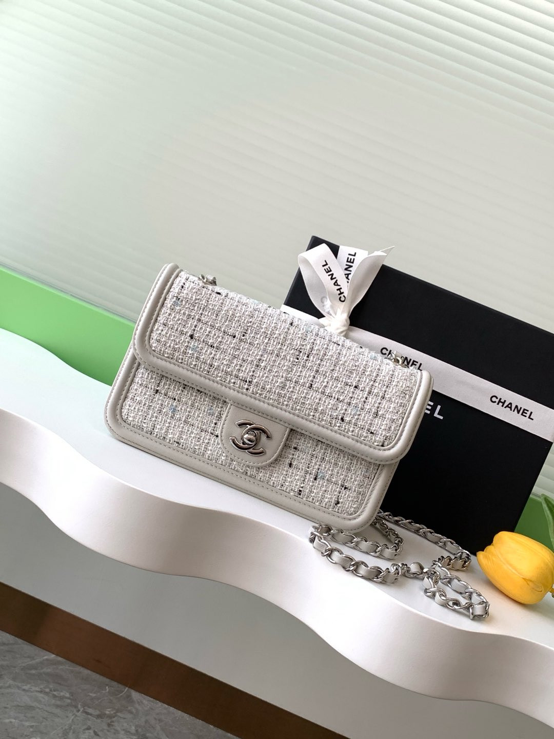 Ch*el flap bag 22cm