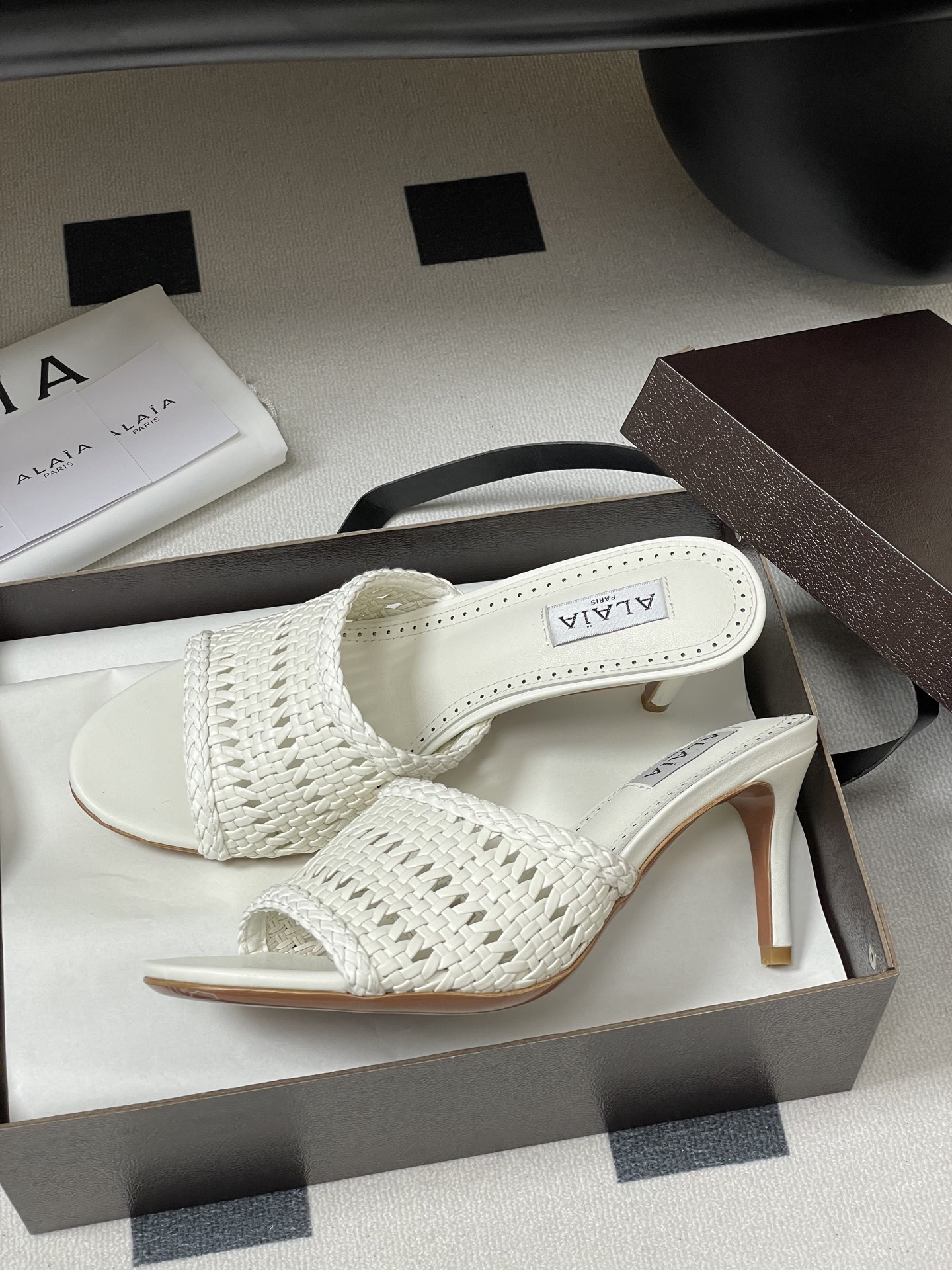 UA Alaia Heeled slippers 7cm Heel(Customized Size 7-10 days production time)