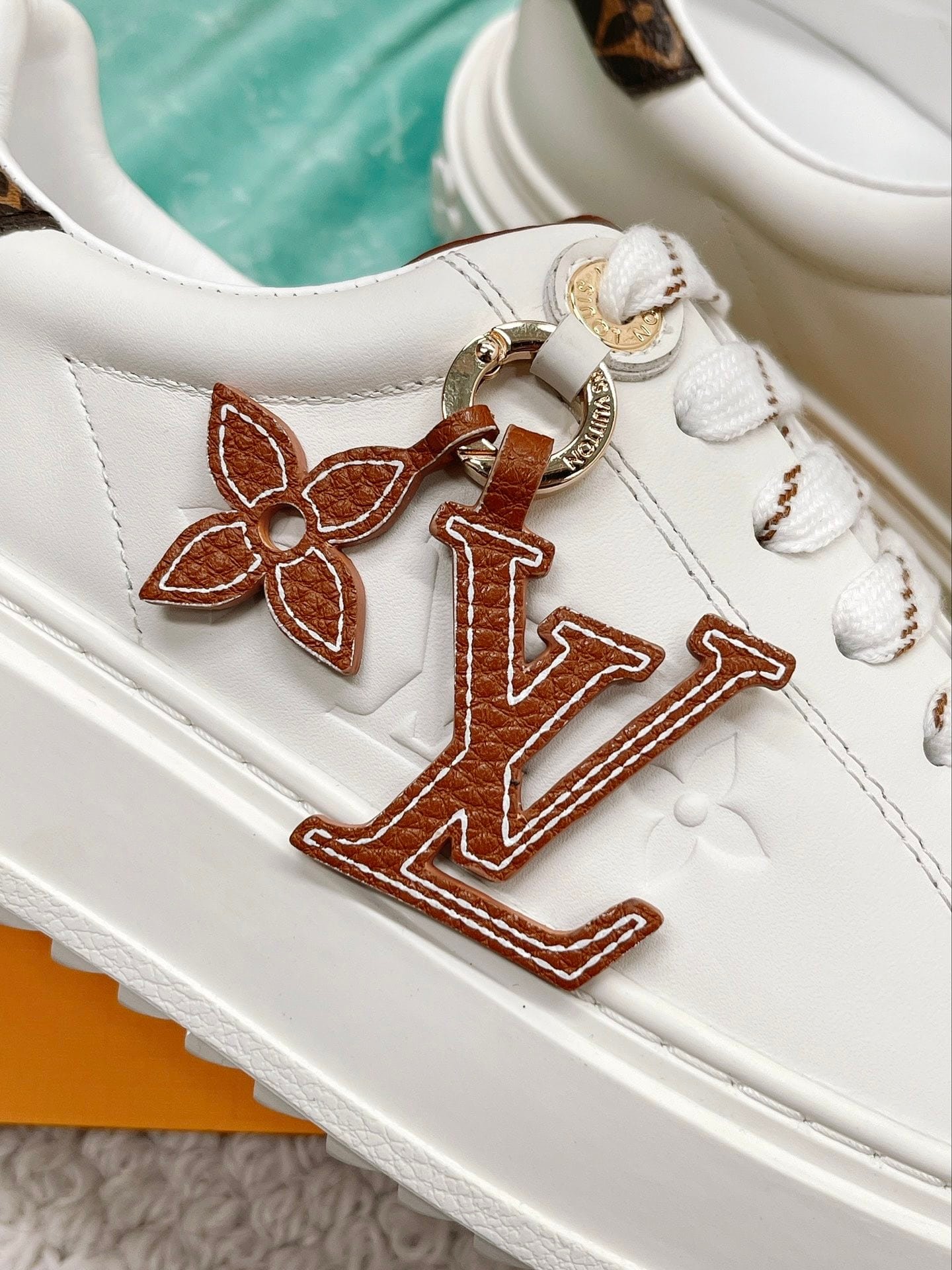 L0vis Vvtt0n Time Out Sneaker 1Aadmt