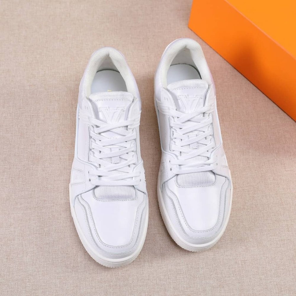 L0vis Vvtt0n Lv Trainer Sneaker White 1A9G50