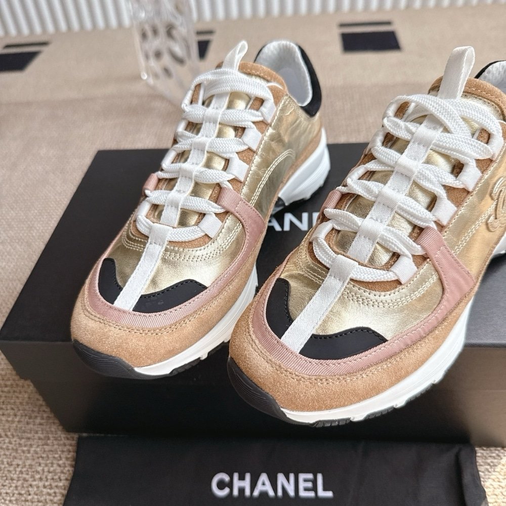 Ch**el Sneaker Gold Beige And Black G46609 B21320 U2406