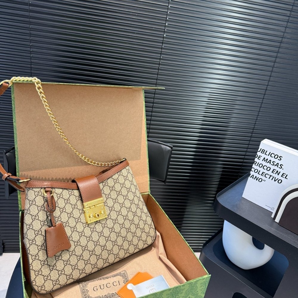 Gvc*1 Padlock Gg Medium Shoulder Bag Brown 33Cm 795113 Khnkg 8534
