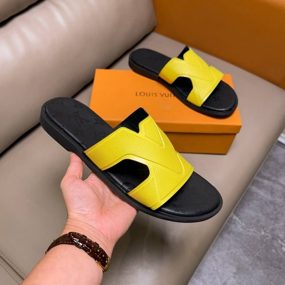 L0vis Vvtt0n Oasis Mule Monogram Yellow