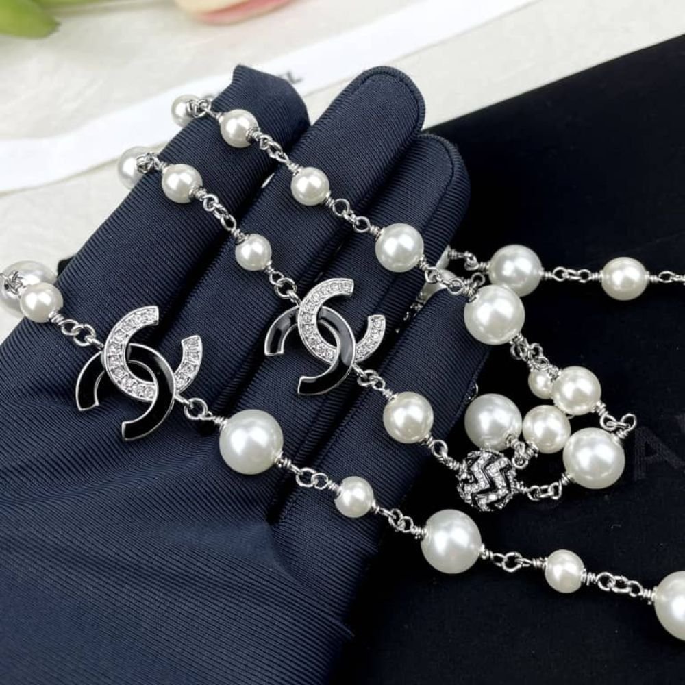 Ch**el Pearl Necklace with Interlocking CC Logos Charms