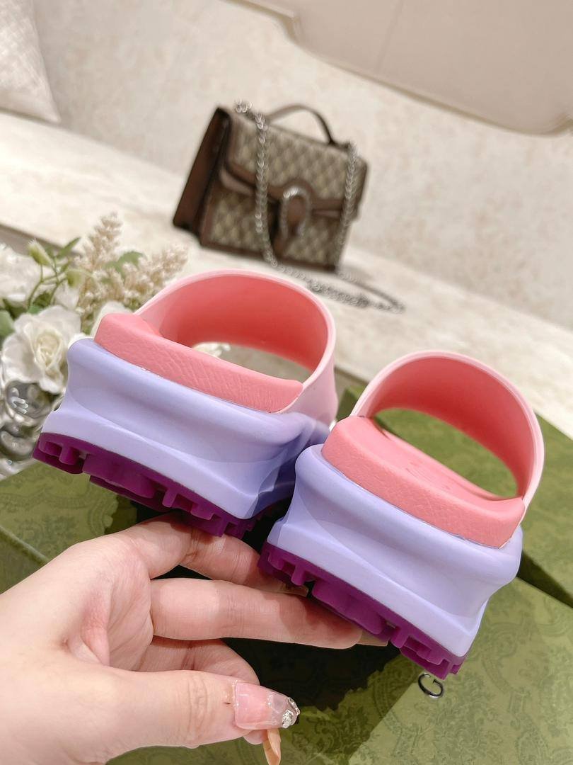 Gvc*1 Women’S Slide Sandal With Interlocking G 692845 Jf000 5823