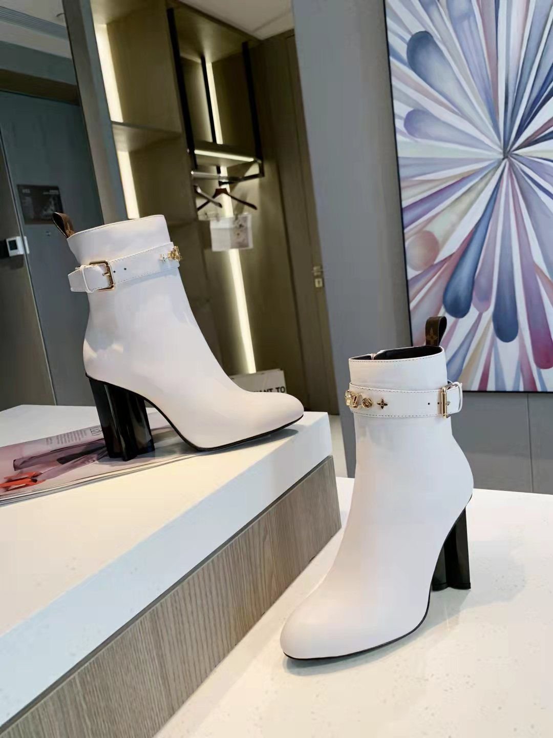 L0vis Vvtt0n Ankle Boot White