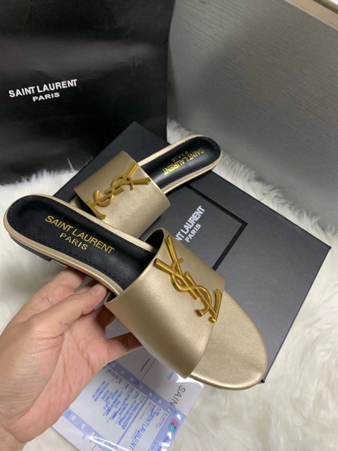 Sa1nt Lau*nt Logo Slippers Metallic