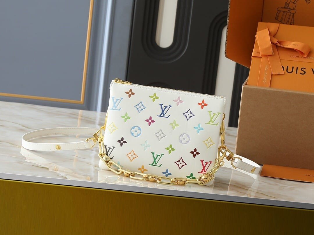 L0vis Vvtt0n X Murakami Coussin PM Monogram Multicolor 20Cm M13233